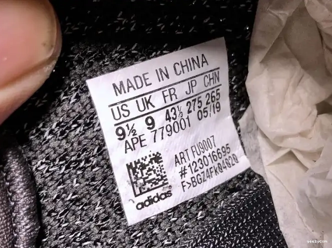 Boost Black - Yeezy Static (Reflective) Adidas V2 FU9007 350 0505